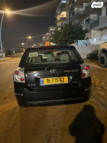 טויוטה קורולה