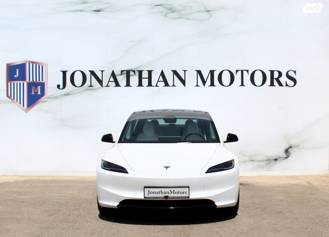 מודעת רכב טסלה מודל 3