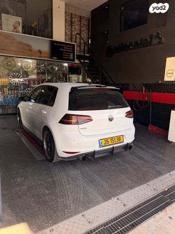 פולקסווגן גולף