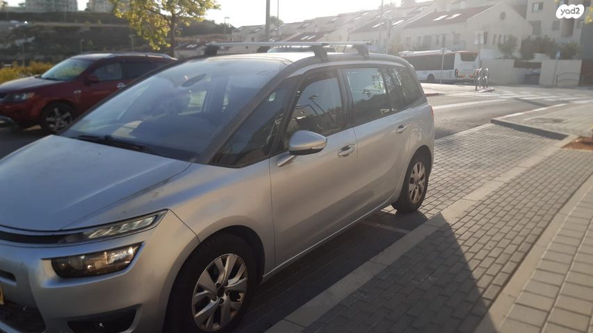 מודעת רכב סיטרואן C4 פיקאסו