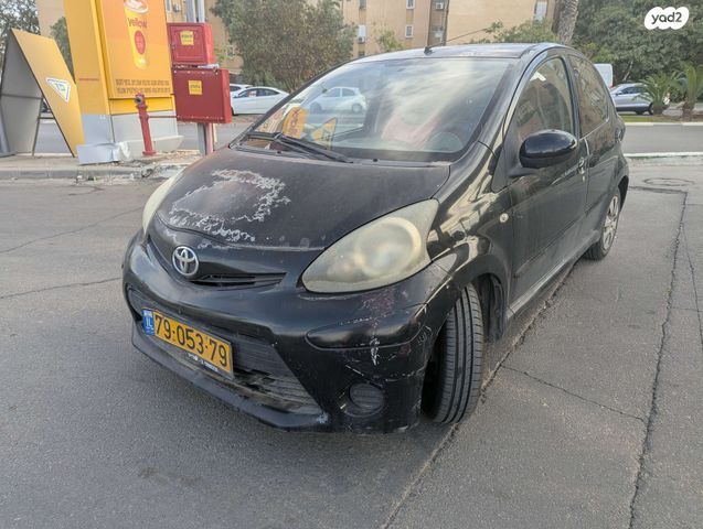 טויוטה אייגו