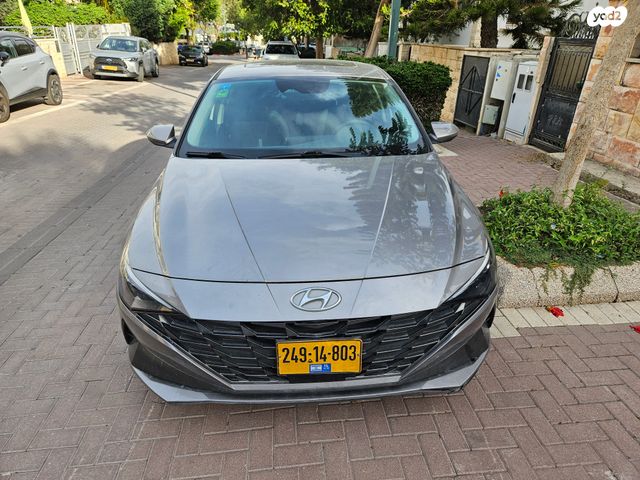 יונדאי אלנטרה