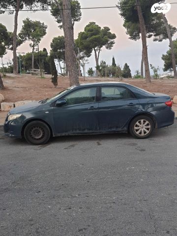 טויוטה קורולה