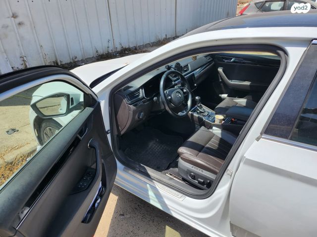 מודעת רכב סקודה סופרב