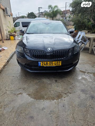 סקודה אוקטביה