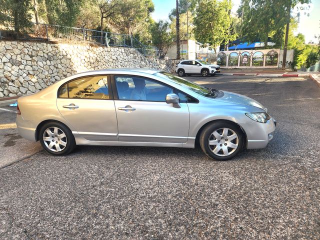 הונדה סיוויק