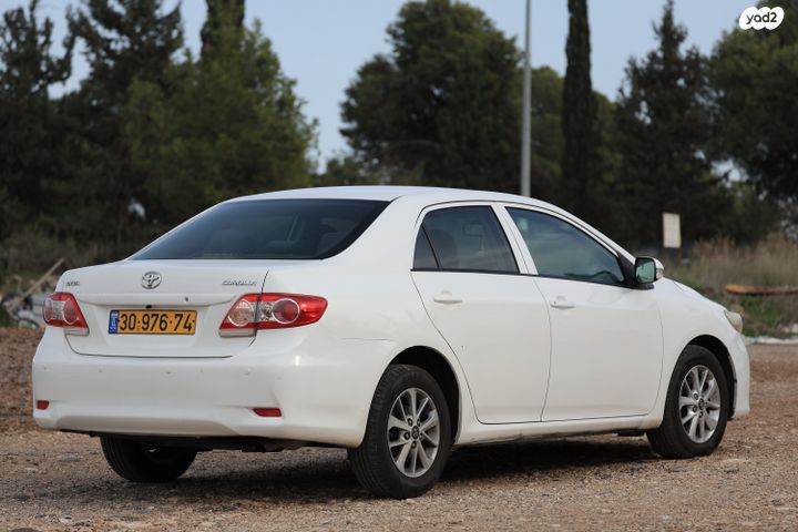 טויוטה קורולה