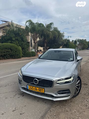 וולוו S90
