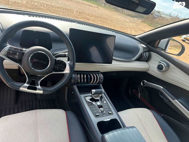 בי.ווי.די אטו 3