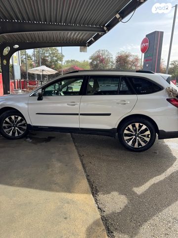 סובארו אאוטבק