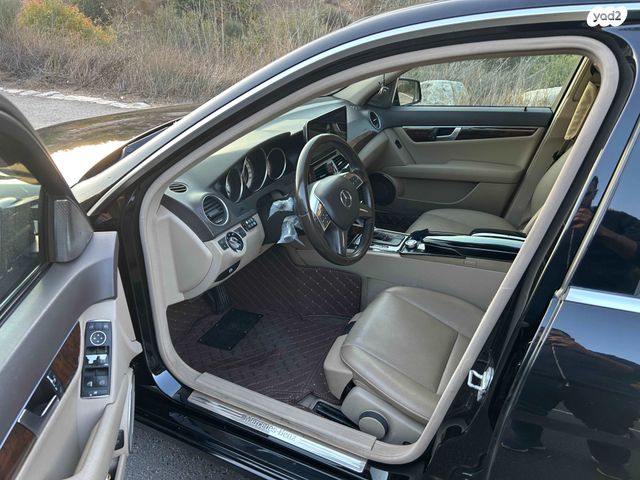 מרצדס-בנץ C-class