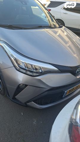 טויוטה C-HR