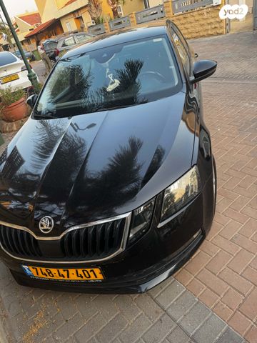 סקודה אוקטביה