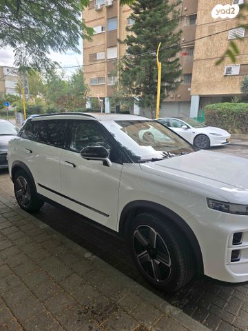 מודעת רכב ג'אקו J7