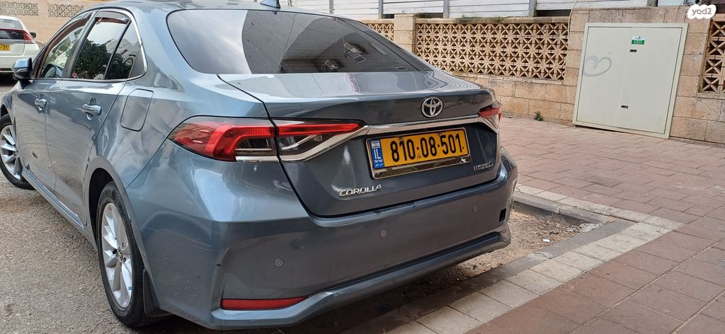 טויוטה קורולה