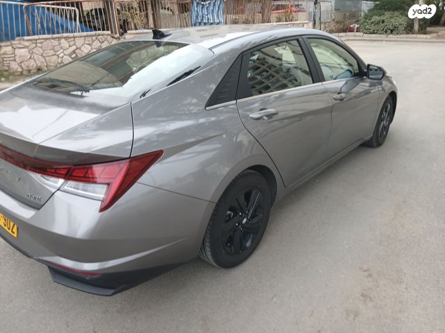 יונדאי אלנטרה