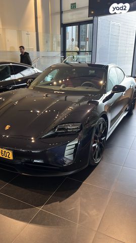 מודעת רכב פורשה טייקן