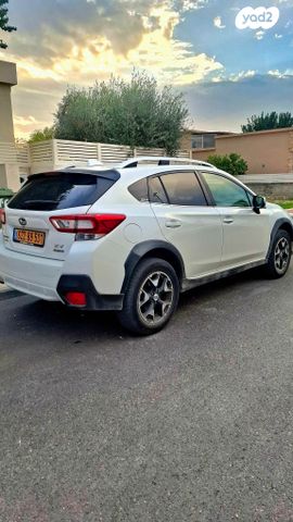 מודעת רכב סובארו XV