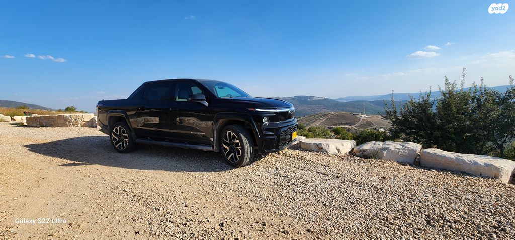 מודעת רכב שברולט סילברדו EV