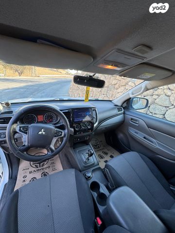 מיצובישי טרייטון / L200