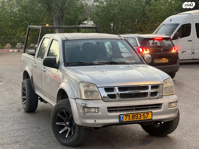 מודעת רכב איסוזו די-מקס