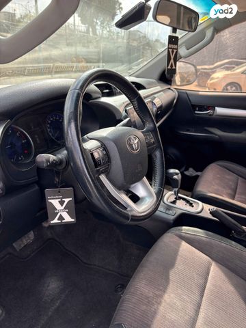 טויוטה היילקס