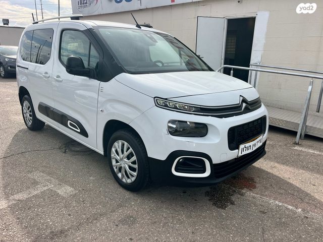 מודעת רכב סיטרואן ברלינגו