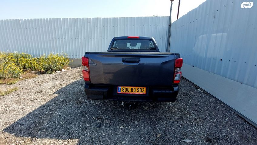 מודעת רכב איסוזו די-מקס