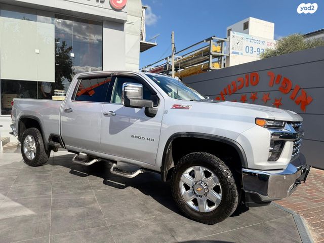 שברולט סילברדו