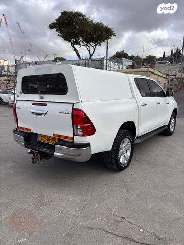 טויוטה היילקס