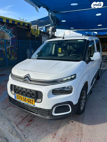 מודעת רכב סיטרואן ברלינגו