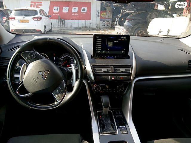 מיצובישי אקליפס קרוס