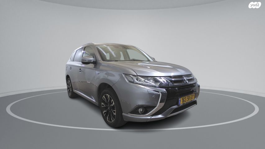 מיצובישי אאוטלנדר