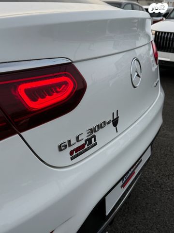 מרצדס-בנץ GLC קופה 