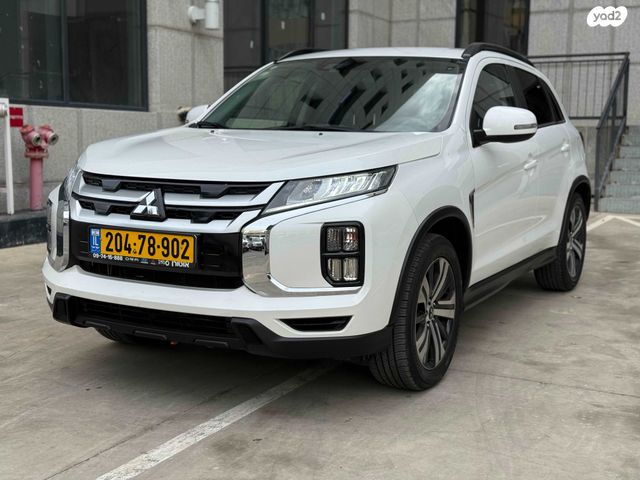 מודעת רכב מיצובישי ASX