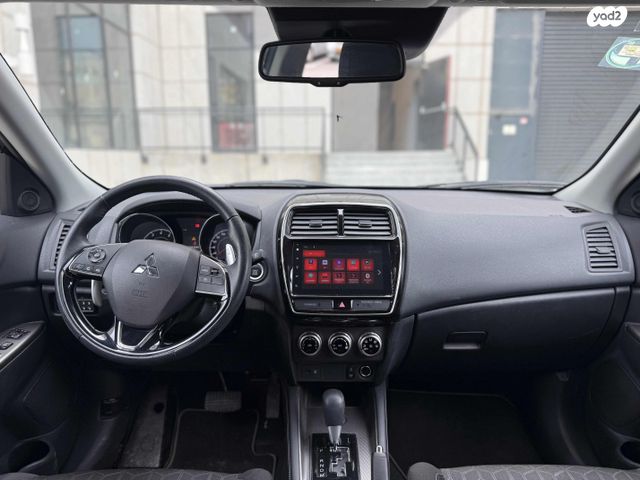 מיצובישי ASX