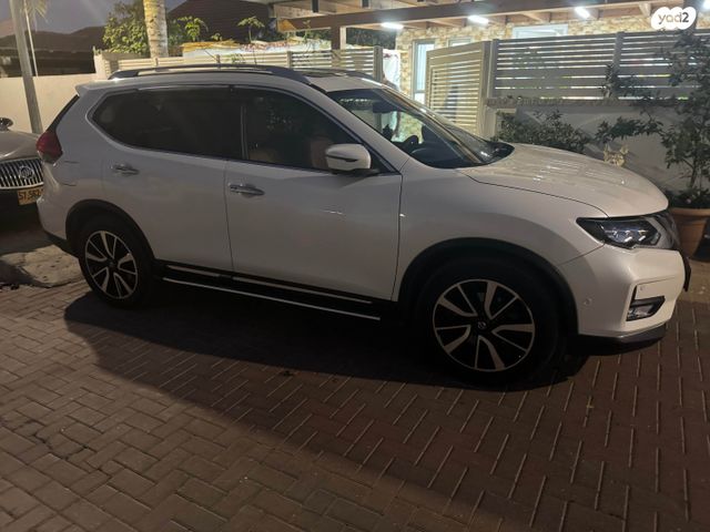 ניסאן אקס טרייל