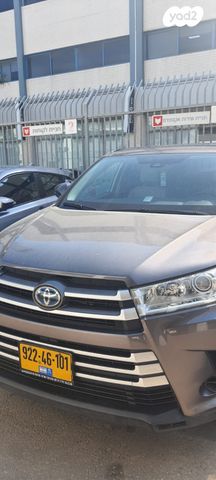 טויוטה היילנדר