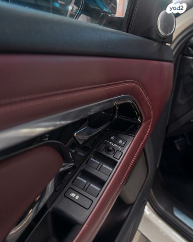 לנד רובר ריינג' רובר איווק