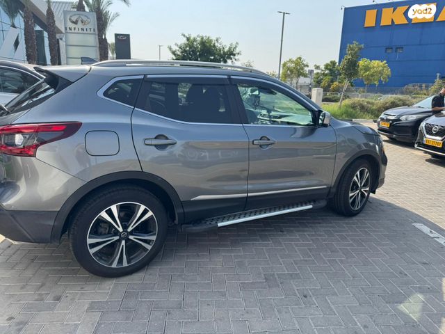 ניסאן קשקאי