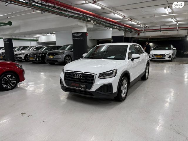 מודעת רכב אאודי Q2