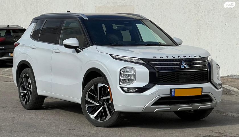 מיצובישי אאוטלנדר