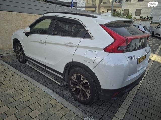 מיצובישי אקליפס קרוס