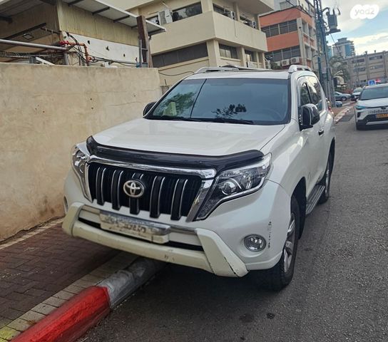 מודעת רכב טויוטה לנד קרוזר