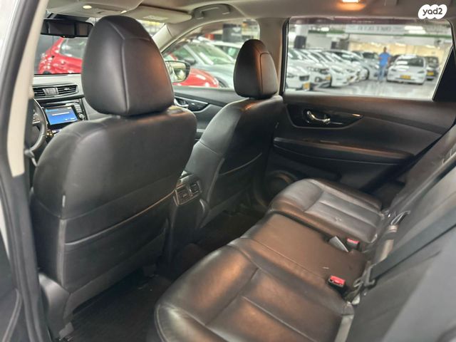 ניסאן אקס טרייל