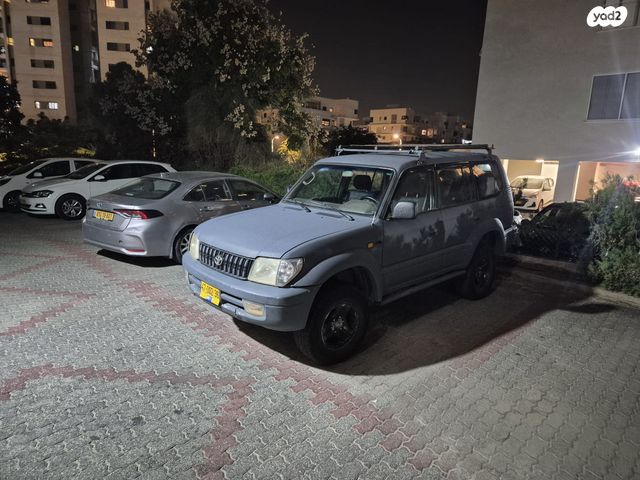 מודעת רכב טויוטה לנד קרוזר