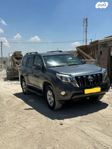 טויוטה לנד קרוזר