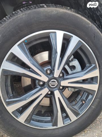 ניסאן אקס טרייל