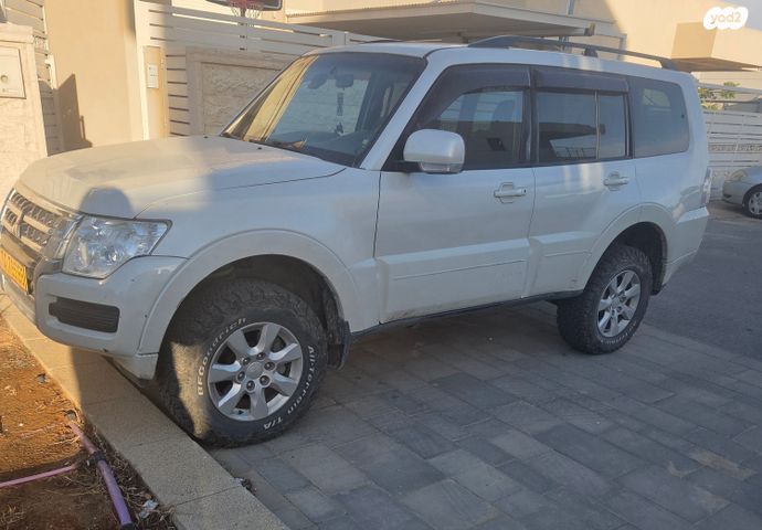 מודעת רכב מיצובישי פג'רו