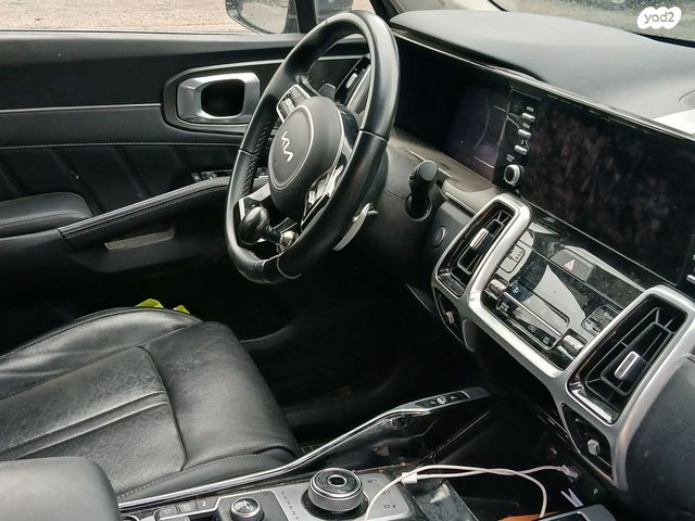 מודעת רכב קיה סורנטו